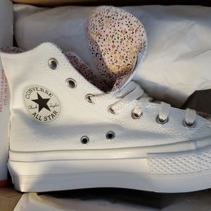 Converse Chuck Taylor Summer Denim Platform Vintage White Size 7 - 571896C